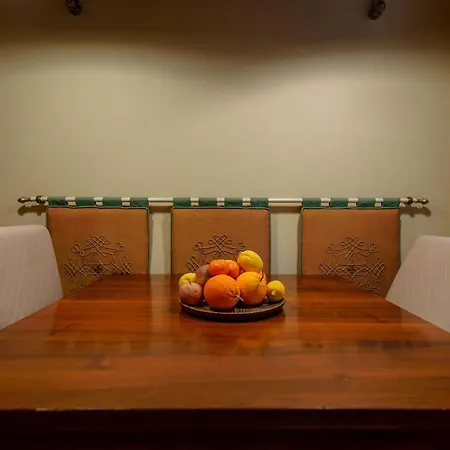 Apartament Aldrovandi, With Private Garden