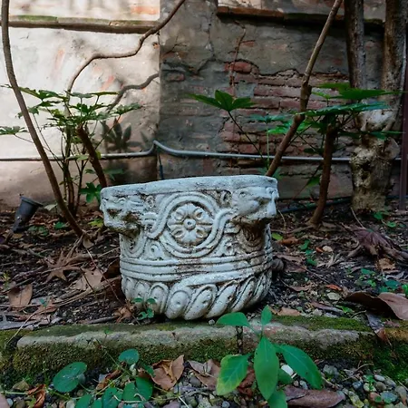 Apartamento Aldrovandi, With Private Garden